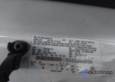 2015 Ford C-Max Hybrid Sel z USA, uszkodzony, nr VIN 1FADP5BU2FL116548